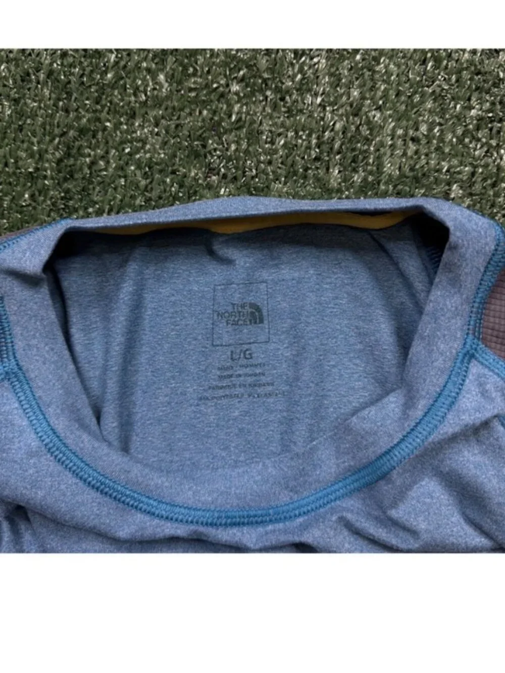 The North Face T Shirt Mens Size L Blue Short Sleeve Gorpcore Outdoors